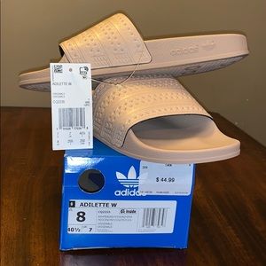 New Women’s Adidas Adilette Slides Tan Shoe 8